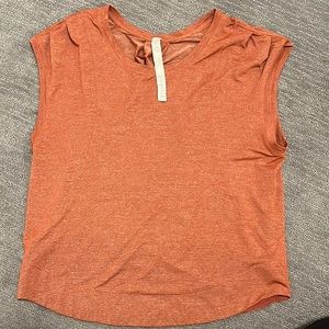 Lululemon workout tank